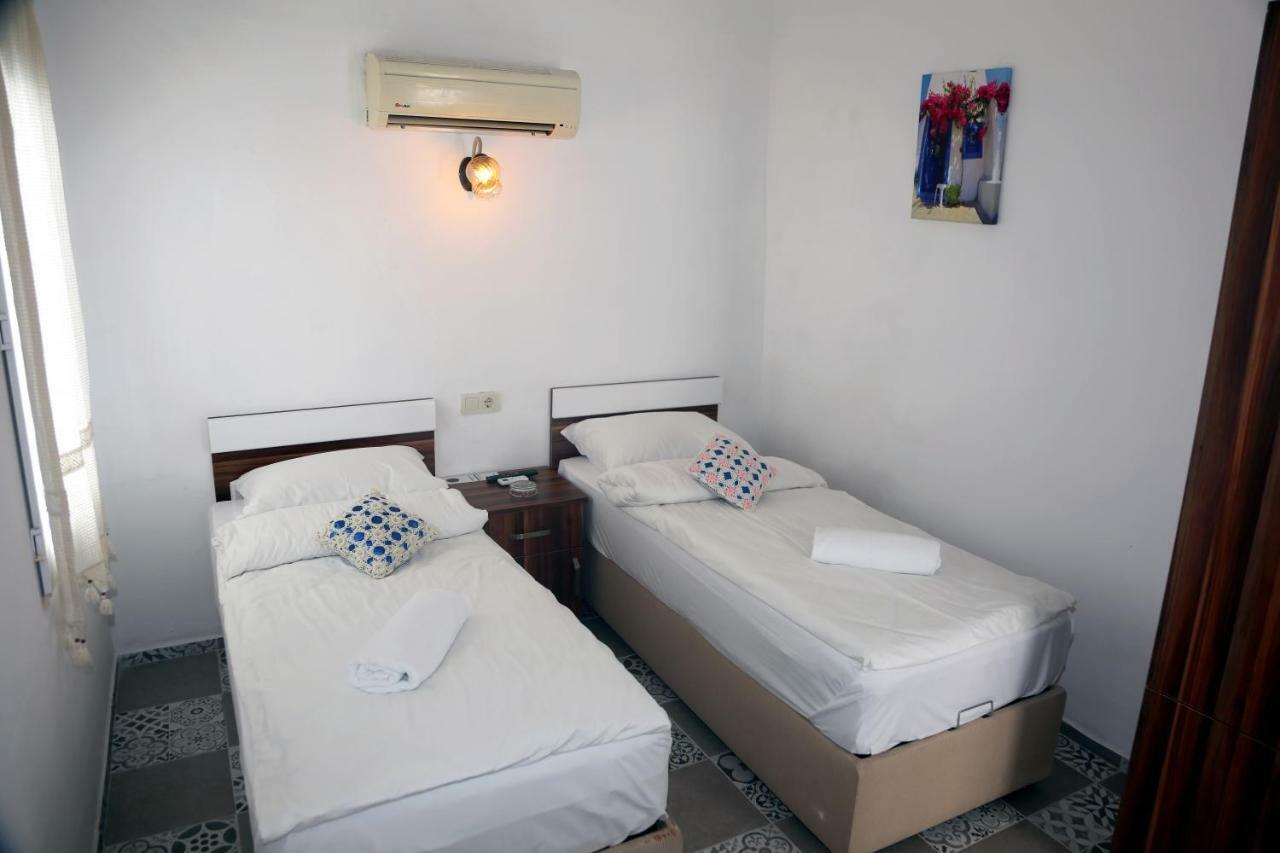 Halikarnas Pansiyon Bodrum Exterior photo